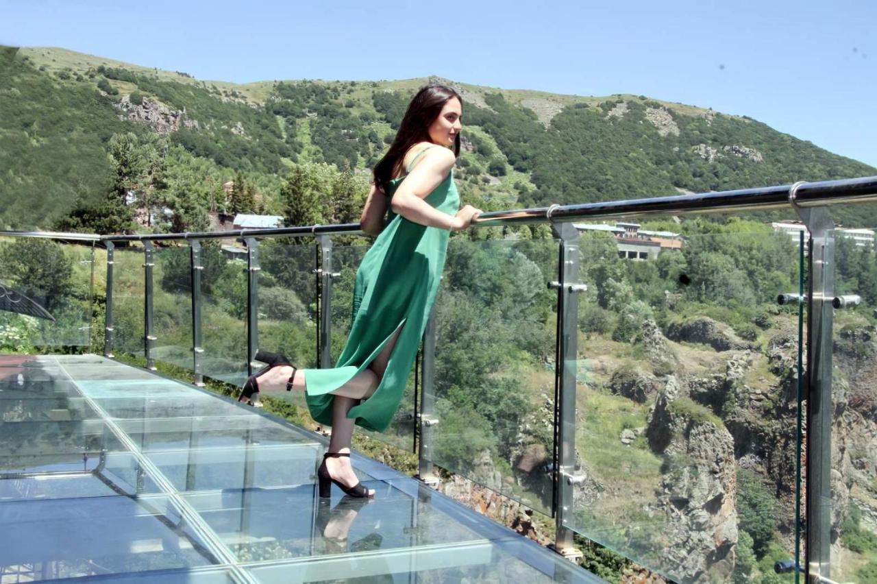 Nairi Hotel Jermuk Eksteriør billede