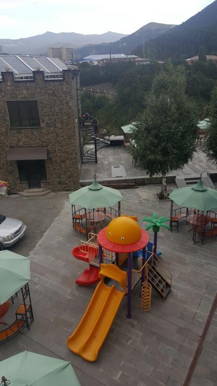 Nairi Hotel Jermuk Eksteriør billede
